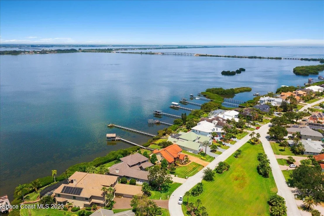 Photo of 544 Lanternback Island Drive