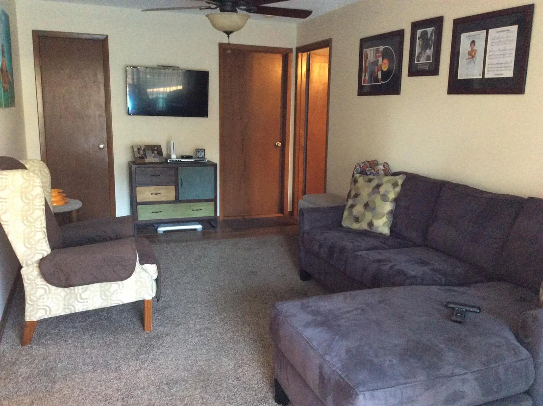 Photo of 1549 Clover Circle