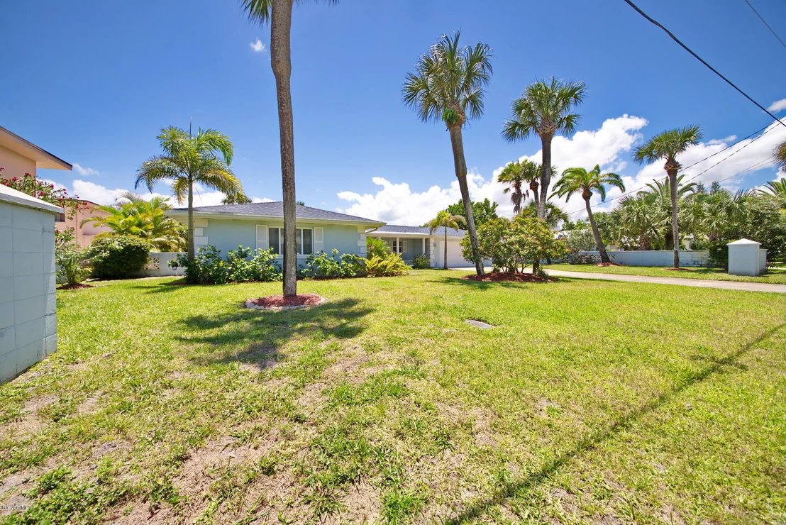 Photo of 203 Surf Road