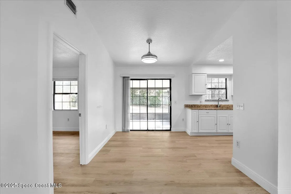 Photo of 5453 Holden Road