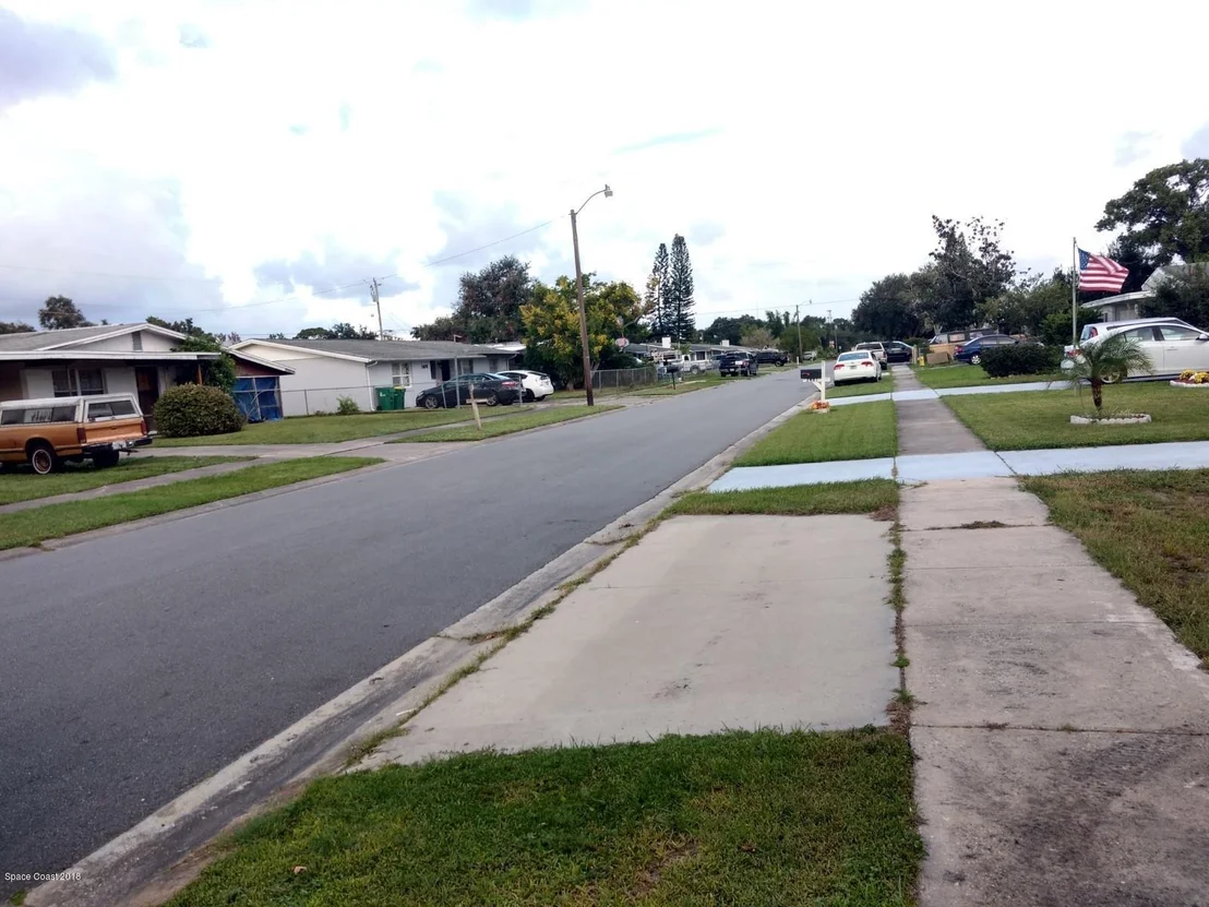 Photo of 2485 Bonny Drive