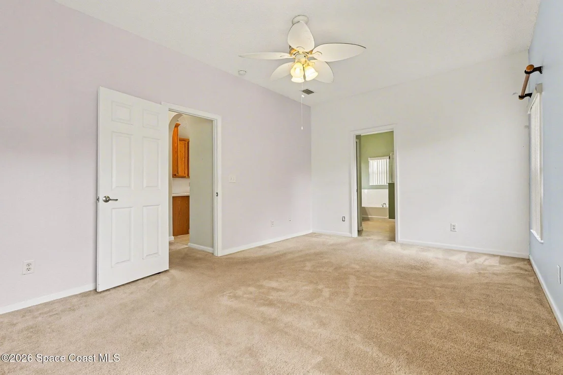 Photo of 3061 Eldron Boulevard SE