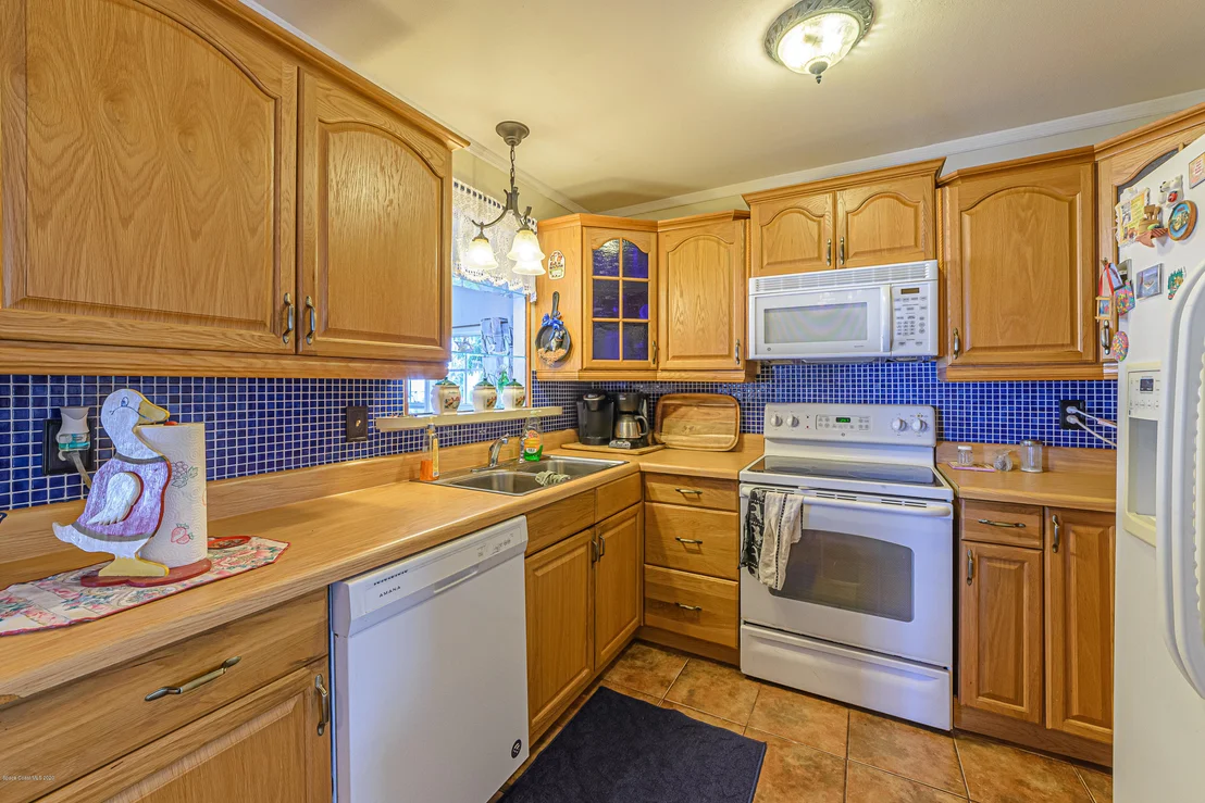 Photo of 1023 Eyerly Lane NE