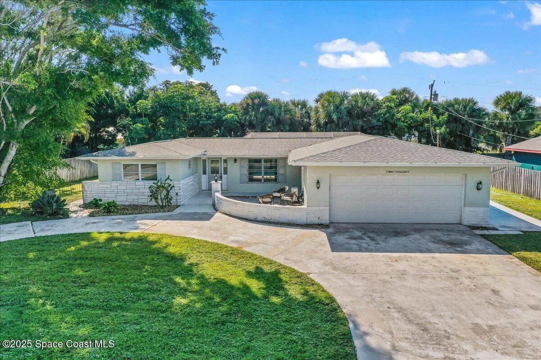 Photo of 303 Surf Road