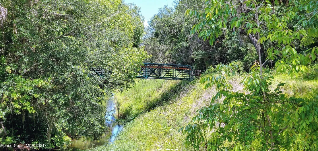 Photo of 5819 Crane Road