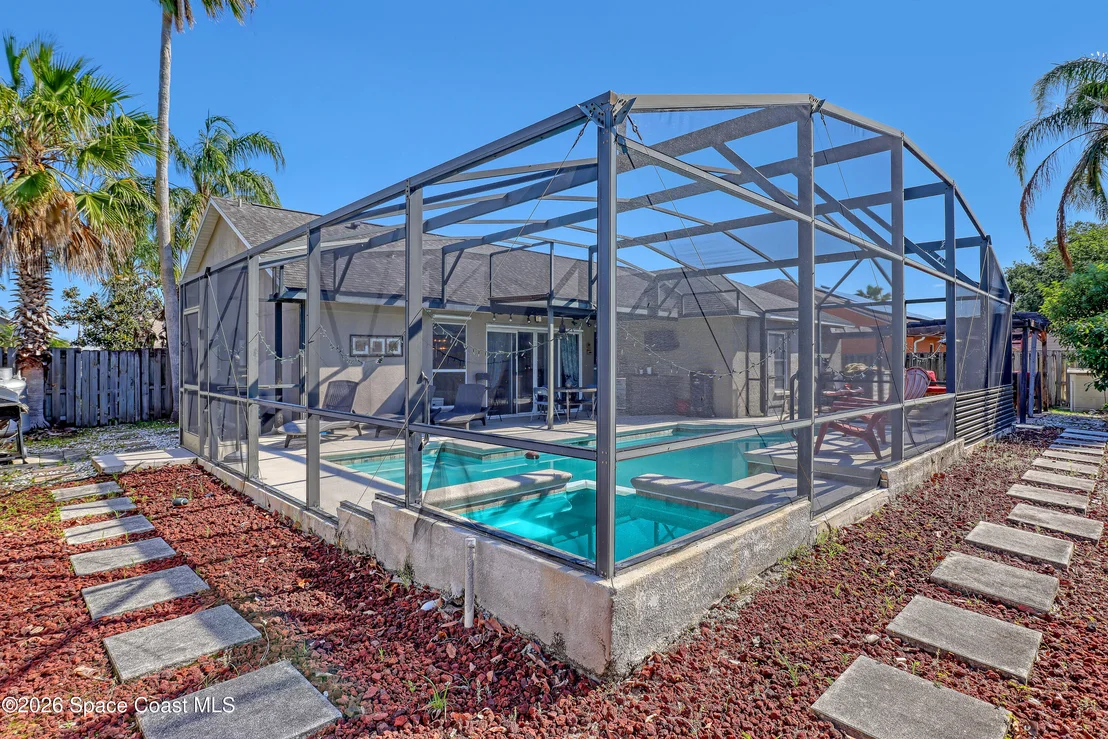 Photo of 1432 Old Millpond Road