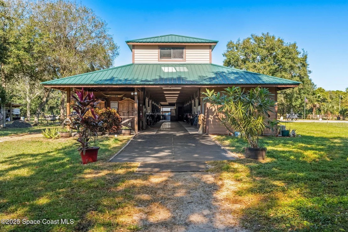 Photo of 4630 James Road S
