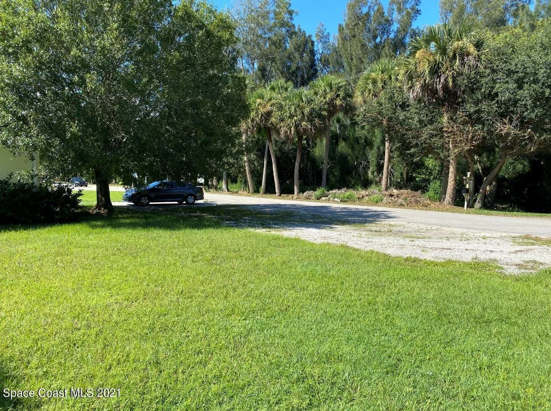 Photo of 2410 Malabar Road