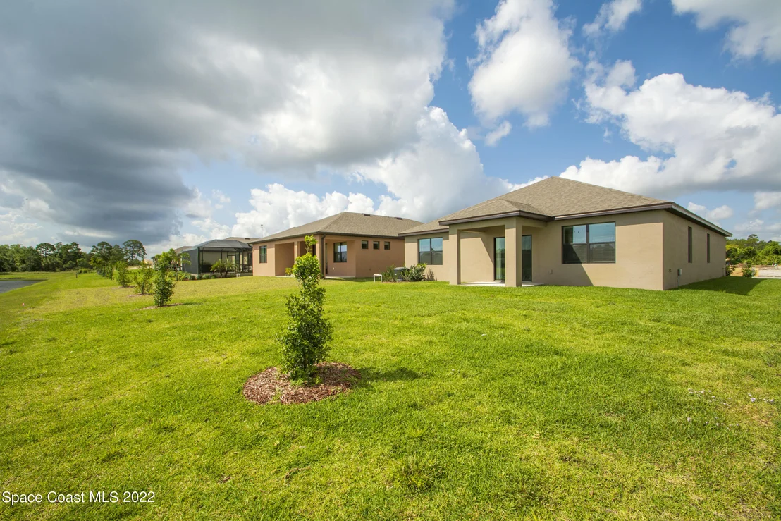 Photo of 6790 Canterbridge Drive