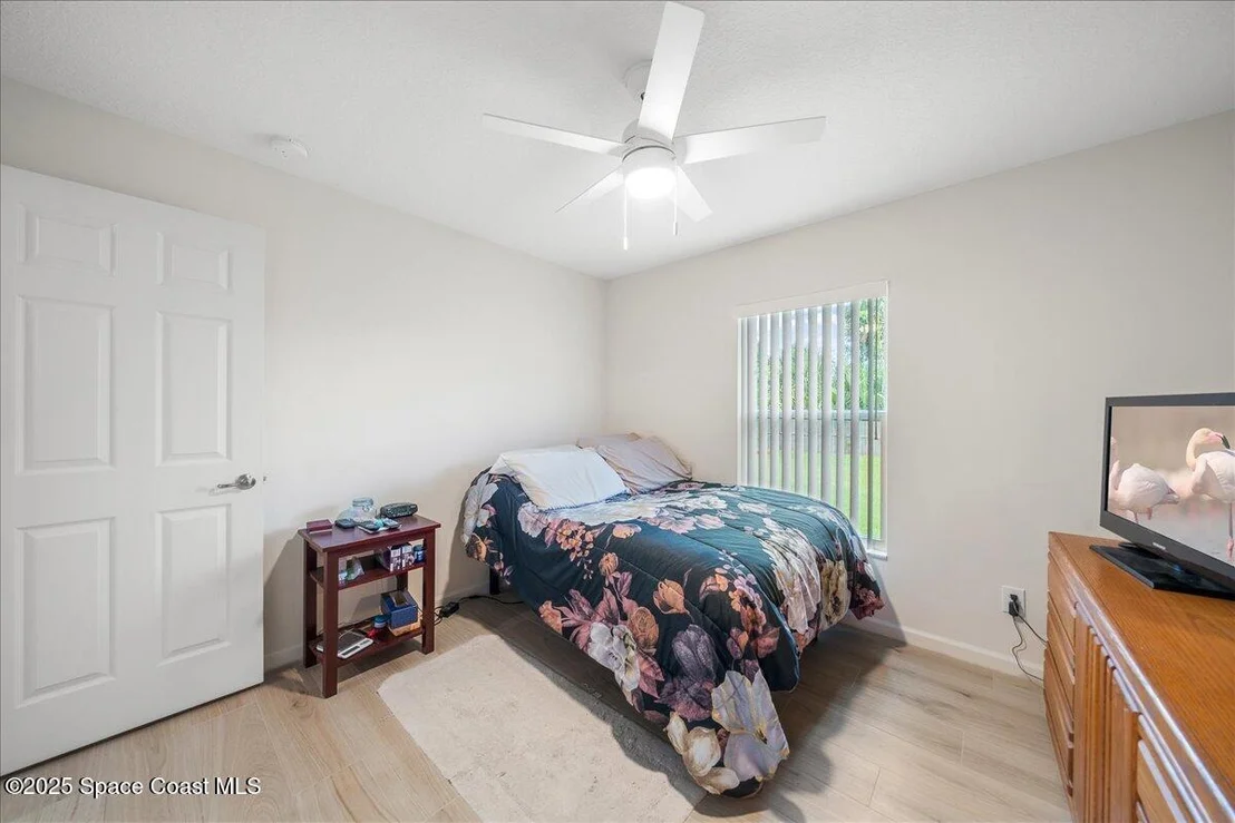 Photo of 7180 Ackerman Avenue