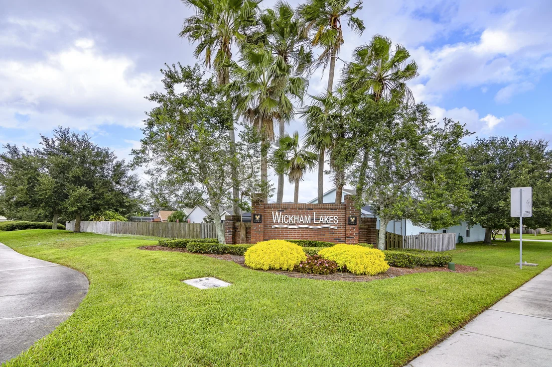Photo of 752 Lake George Drive
