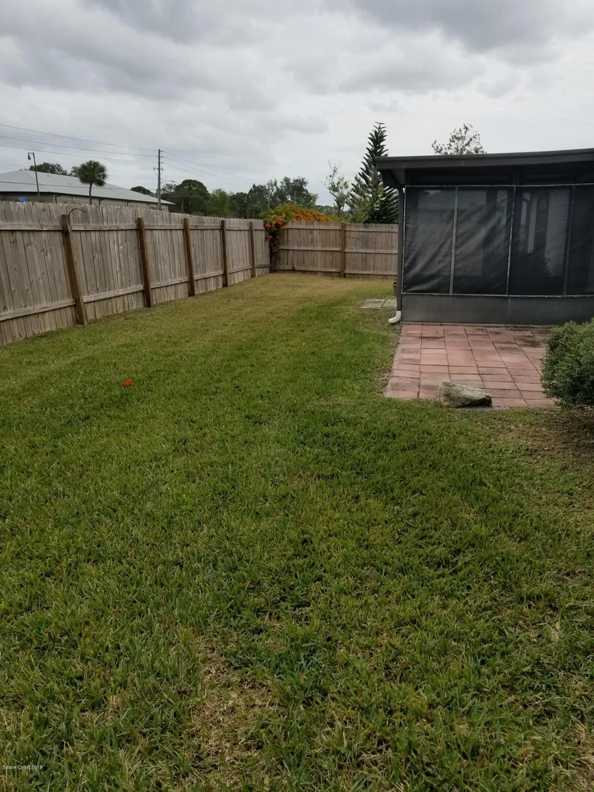 Photo of 824 Gardener Road