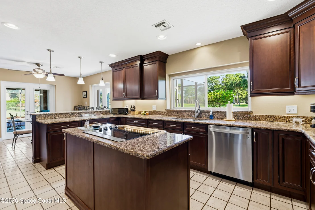 Photo of 1088 Fairlawn Drive
