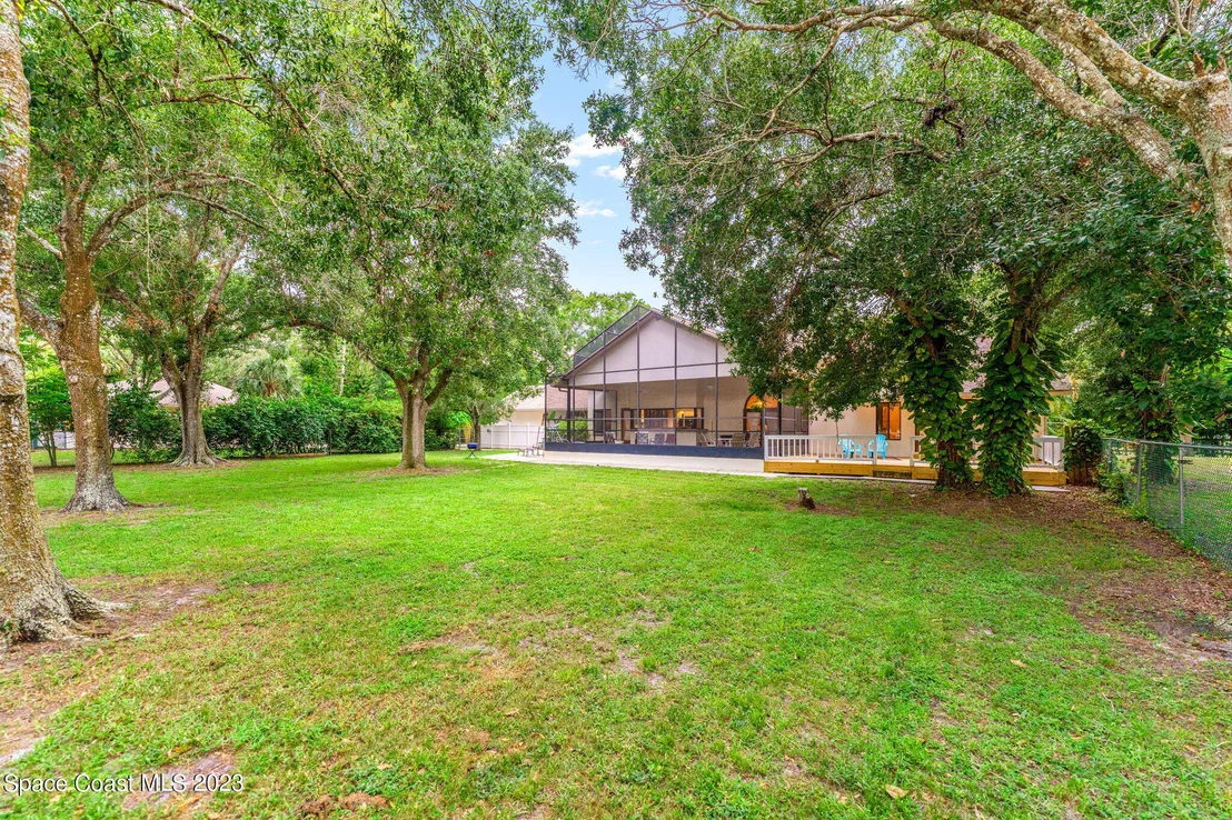 Photo of 2499 Hideaway Lane