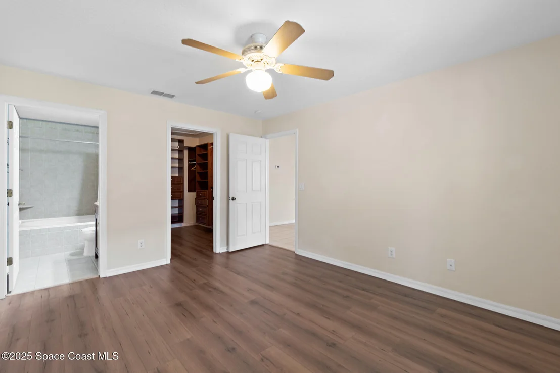 Photo of 967 Sabal Grove Drive