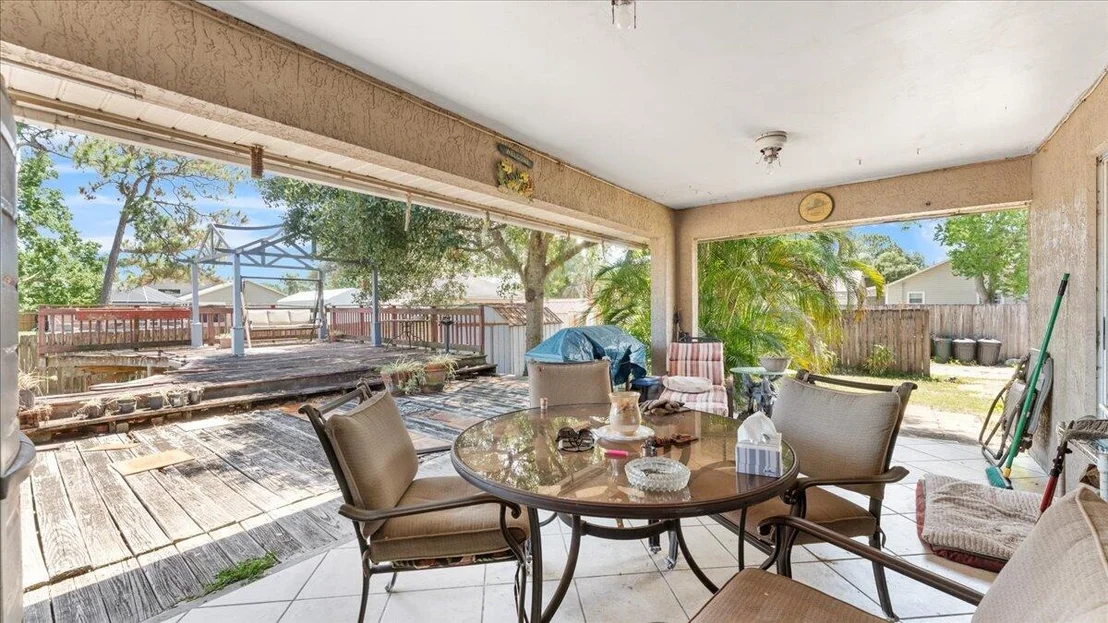 Photo of 5565 Brandon Street
