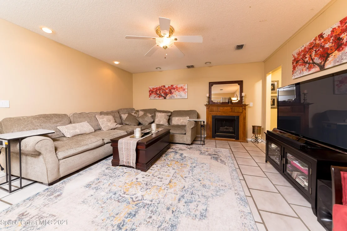 Photo of 541 Alpine Street