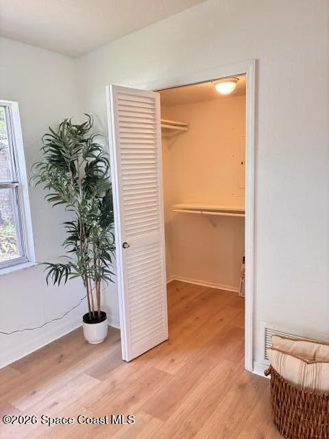 Photo of 777 James Circle NE