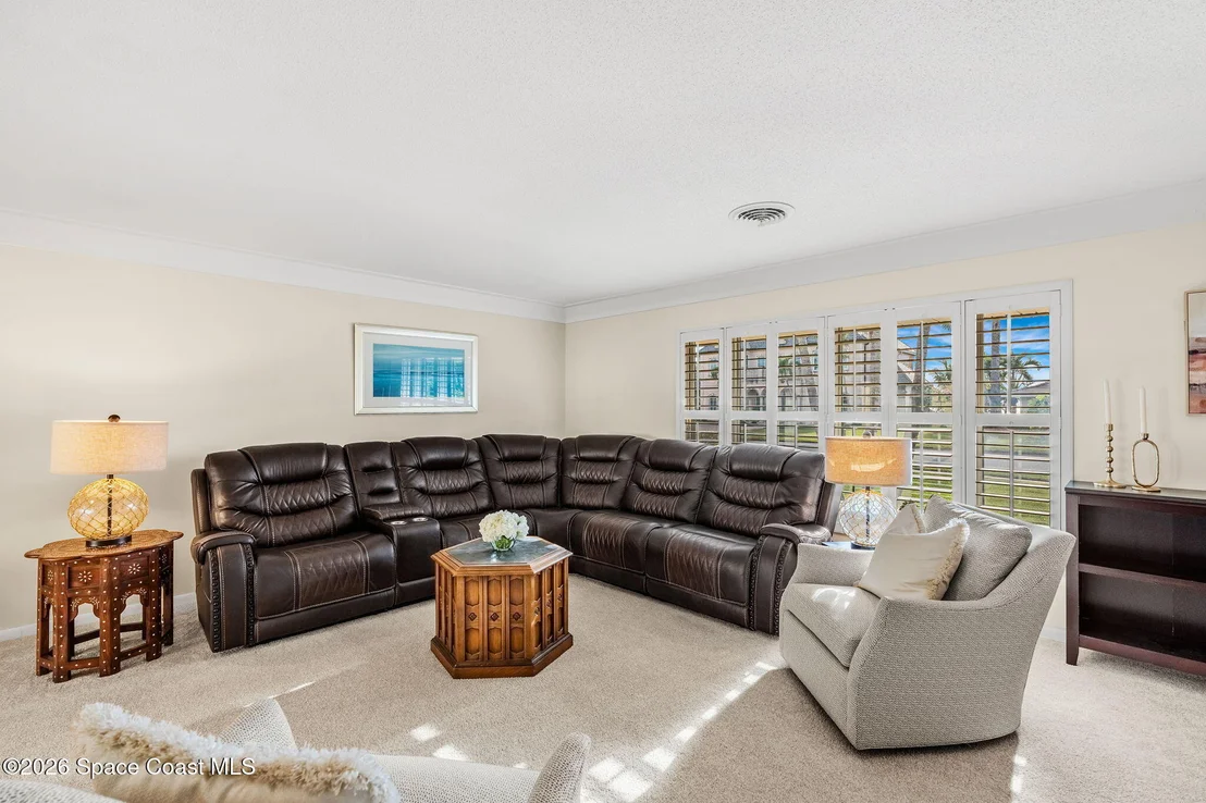 Photo of 704 Malibu Lane