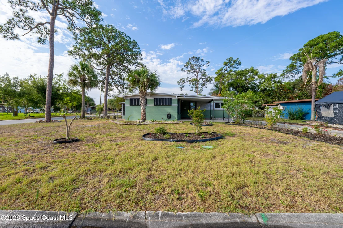 Photo of 1101 Hickory Lane