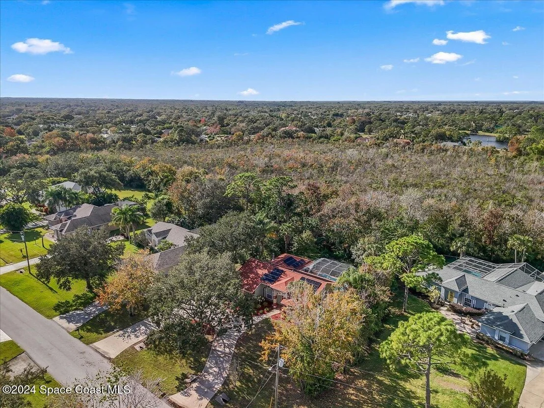 Photo of 4360 Canard Road