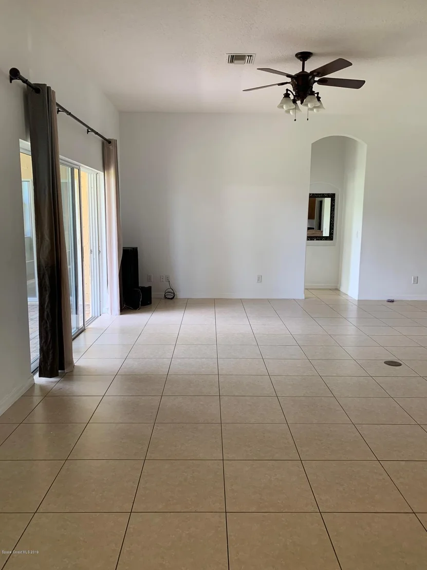 Photo of 1393 Payette Lane