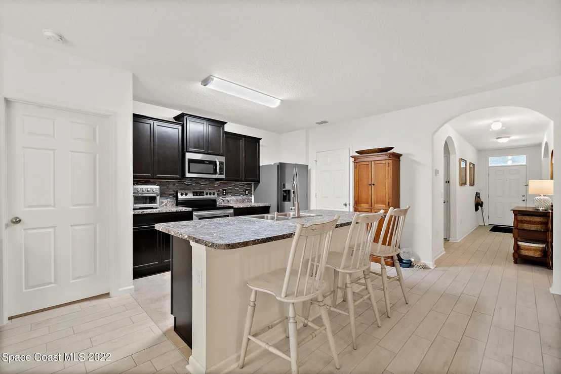 Photo of 2685 Falcon Lane
