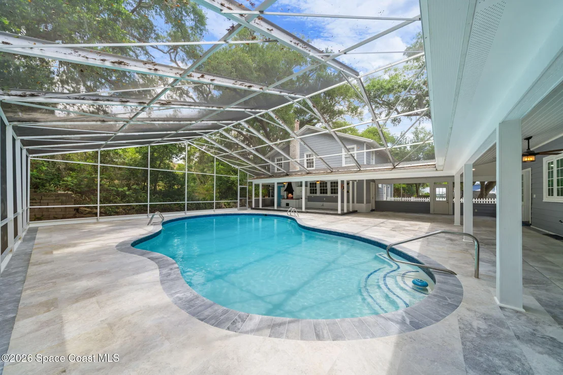 Photo of 875 N Indian River Drive