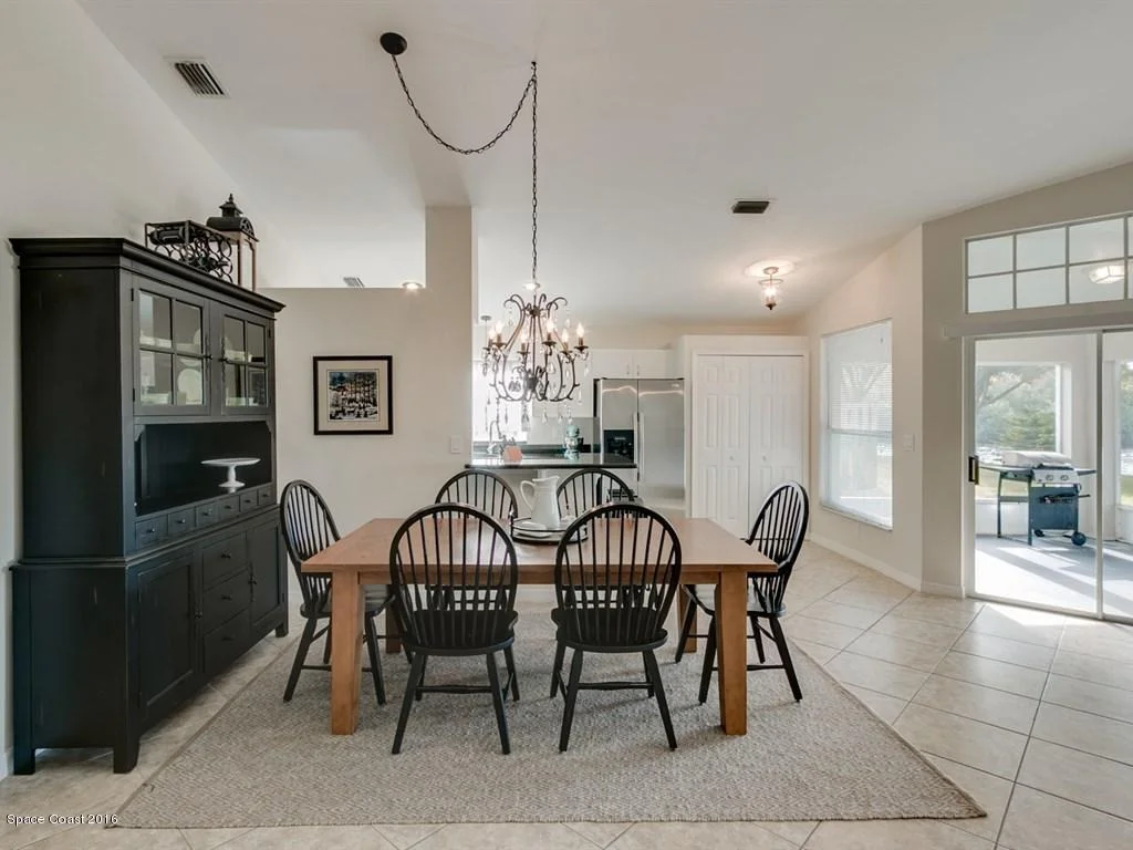Photo of 8035 Bracken Lane