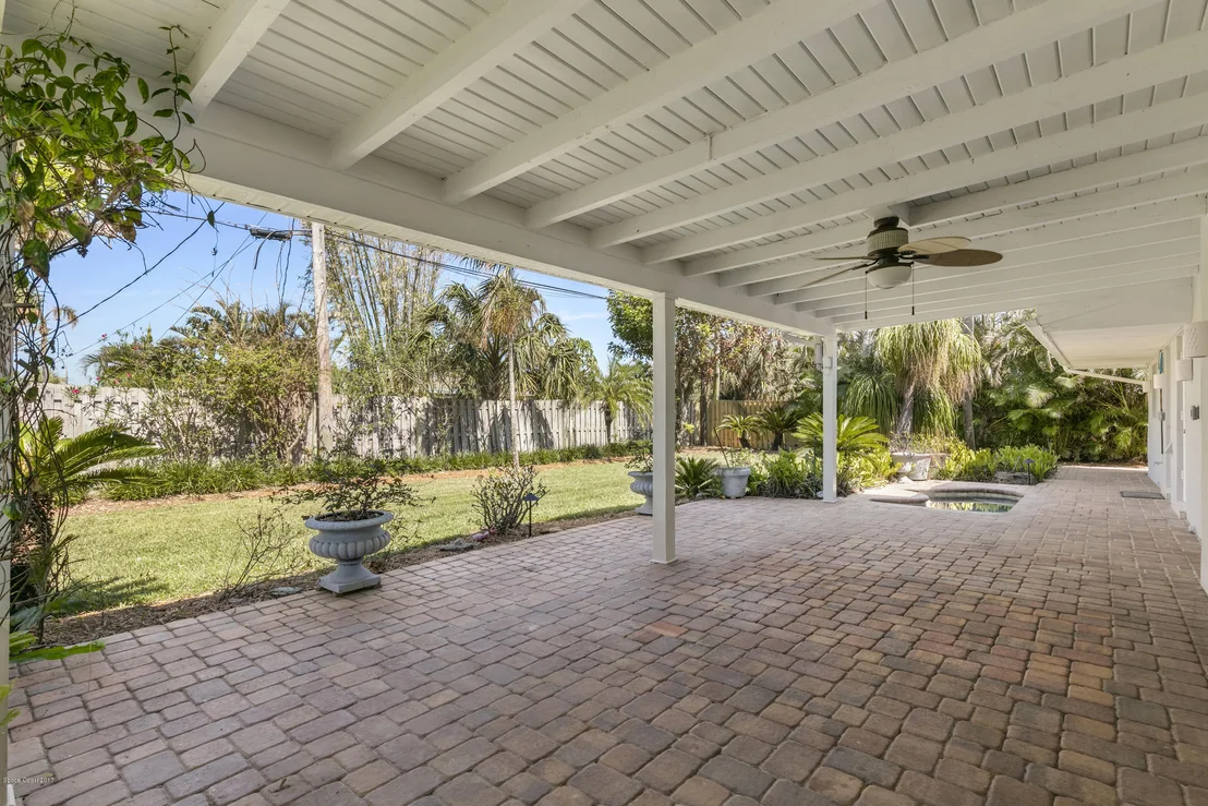 Photo of 596 Oak Ridge Drive