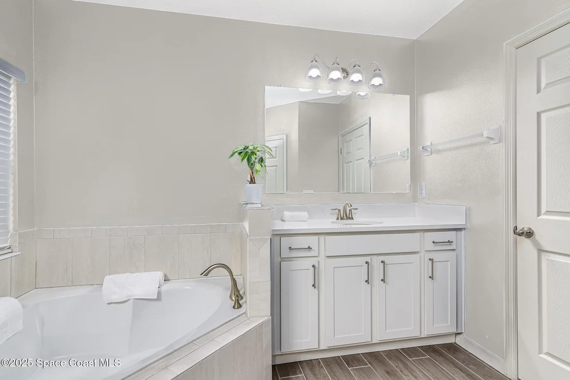 Photo of 280 Wiregrass Avenue