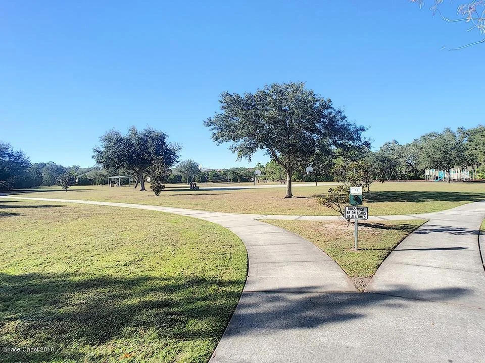 Photo of 2010 Stratford Pointe Drive