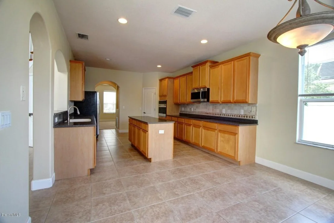 Photo of 3316 Peninsula Circle