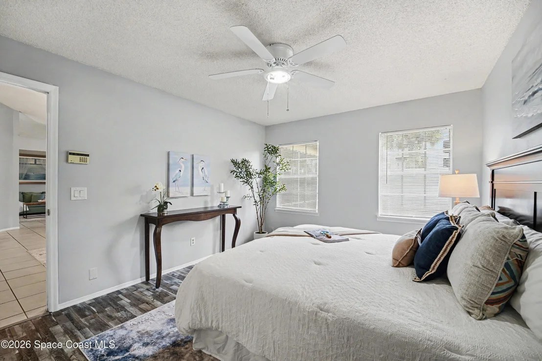 Photo of 4260 Silver Lake Drive