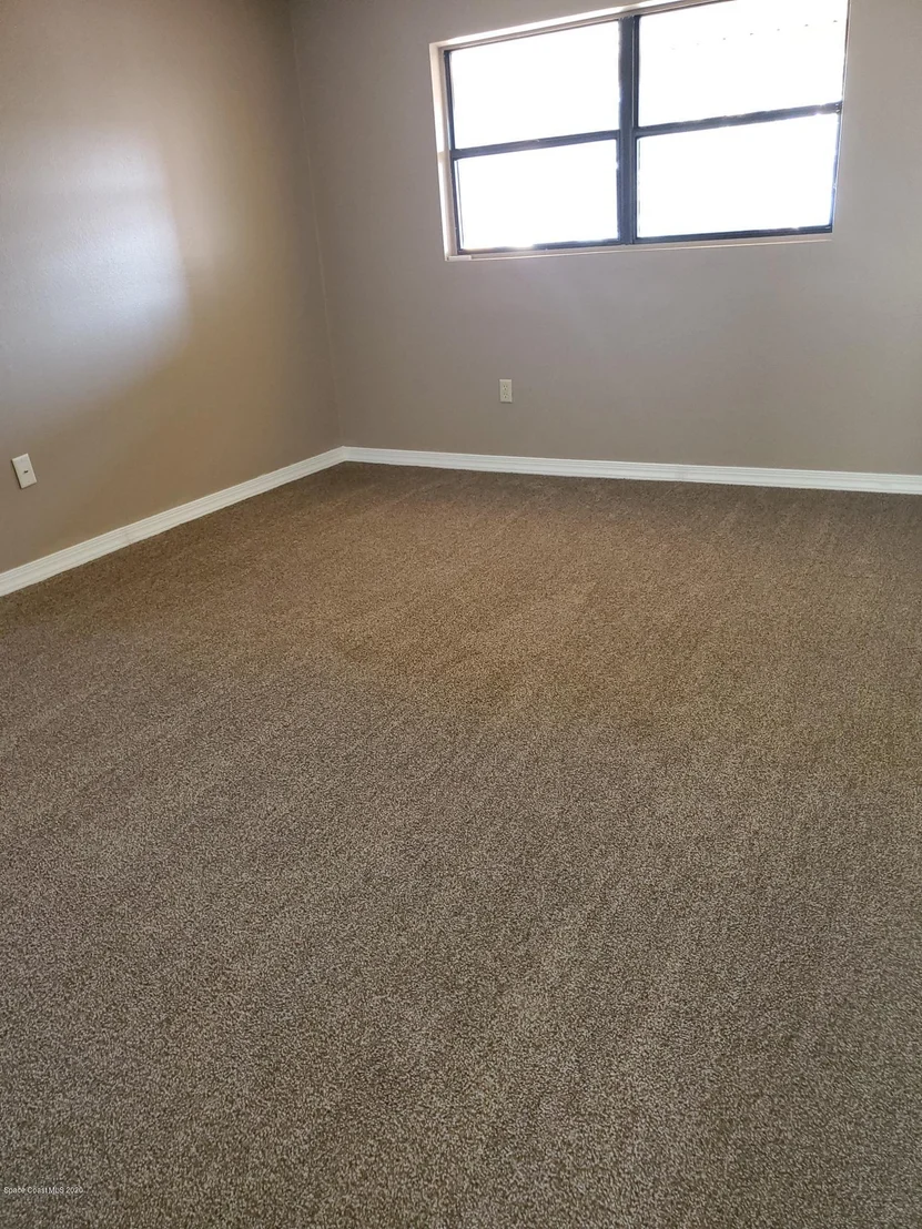 Photo of 890 Kings Post Road