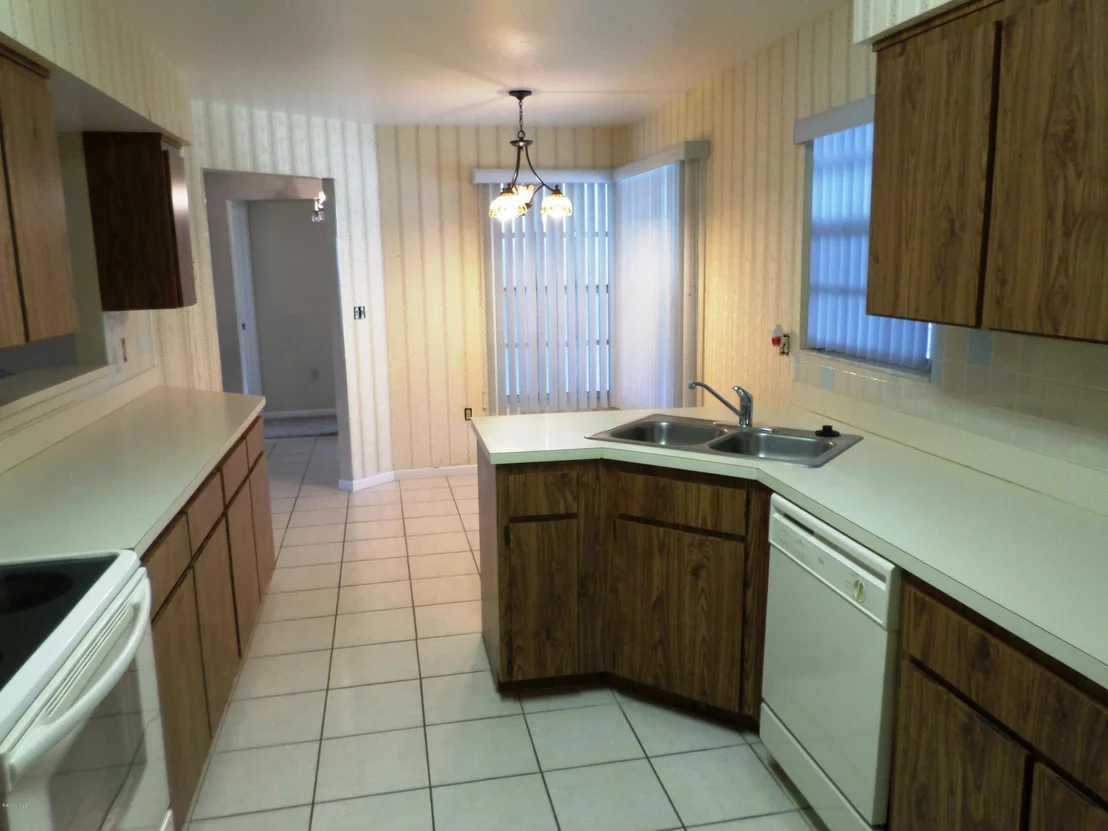 Photo of 831 Pine Shadows Avenue