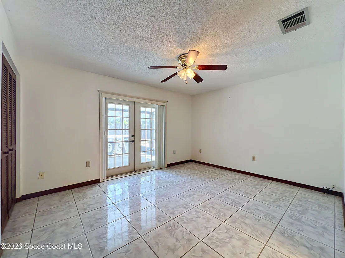Photo of 2983 W Ontario Circle W