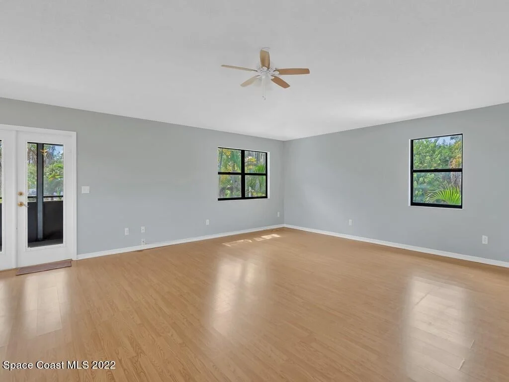 Photo of 5720 Lindsay Road