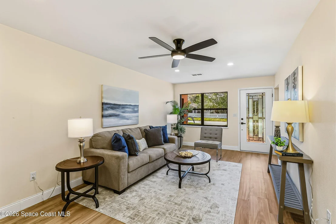 Photo of 2283 Saint Swithin Lane