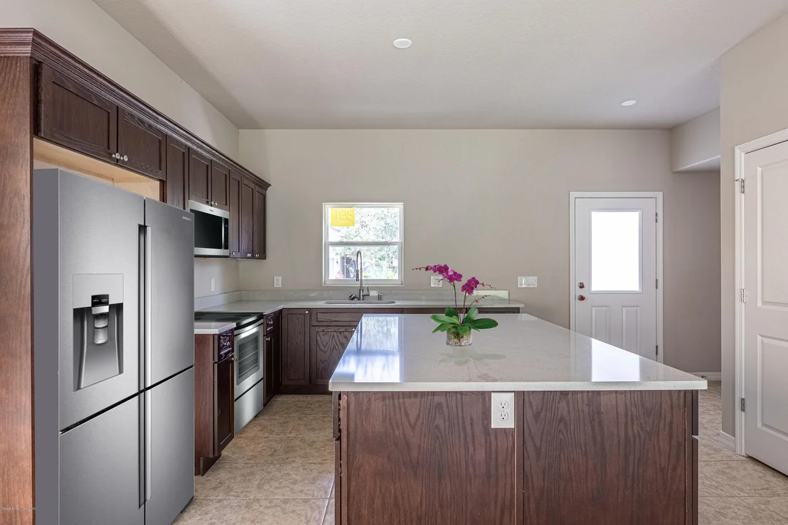 Photo of 354 Dryden Circle