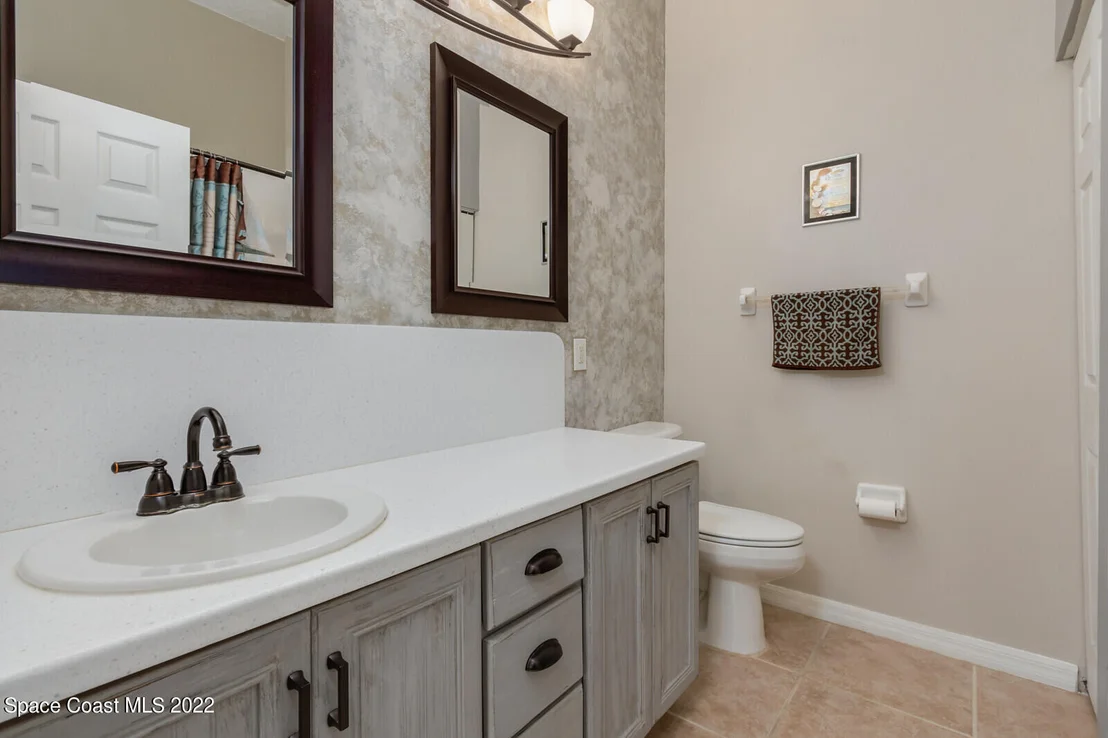Photo of 4627 Alamanda Drive