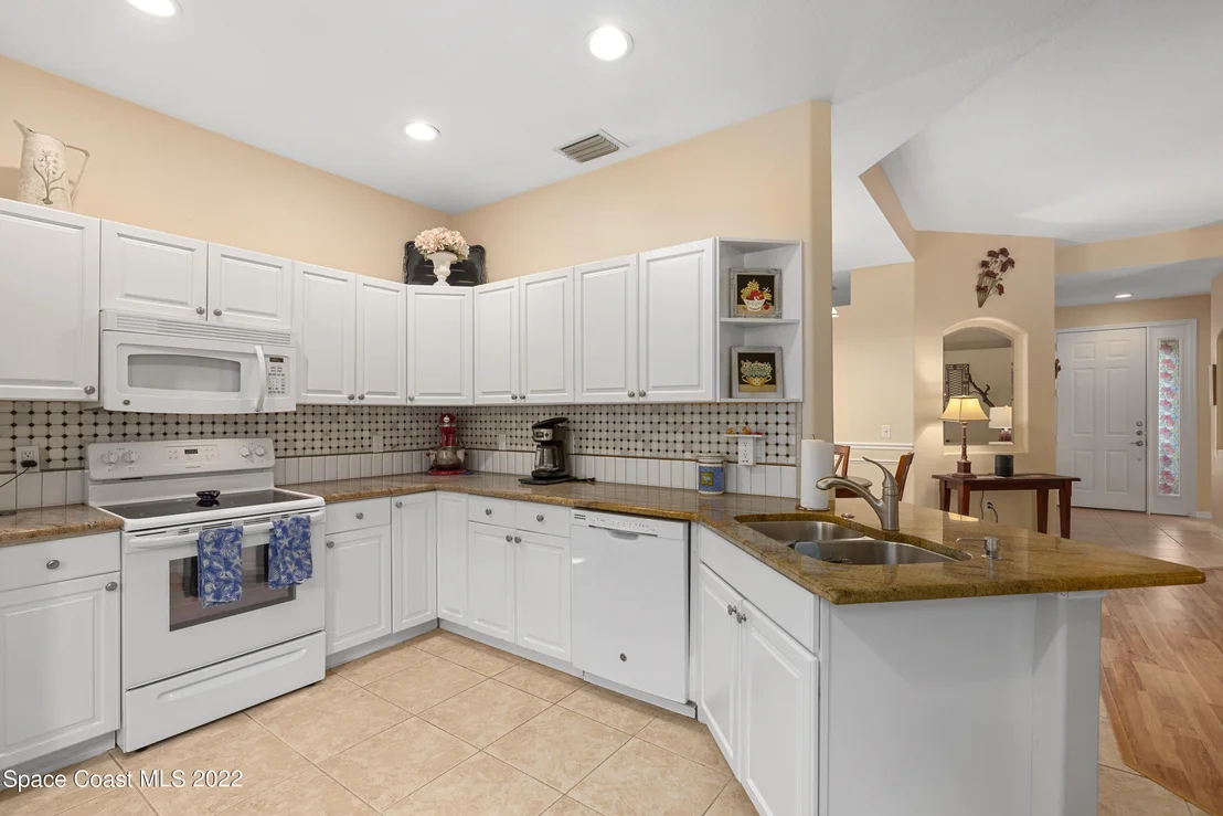 Photo of 1435 Tradewinds Way