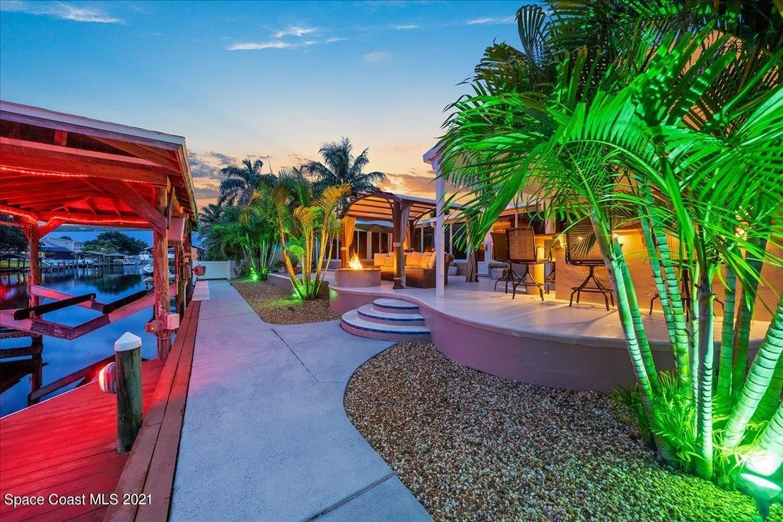 Photo of 457 Penguin Drive