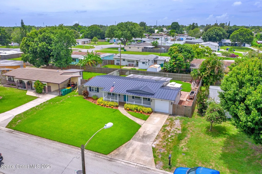 Photo of 2643 Lorna Drive