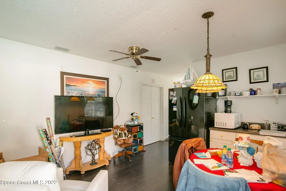 Photo of 6420 Abisco Road