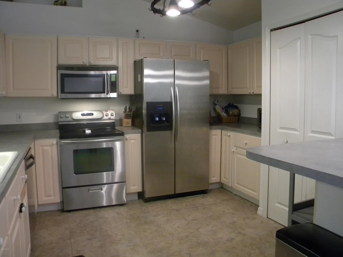 Photo of 6158 Dees Road