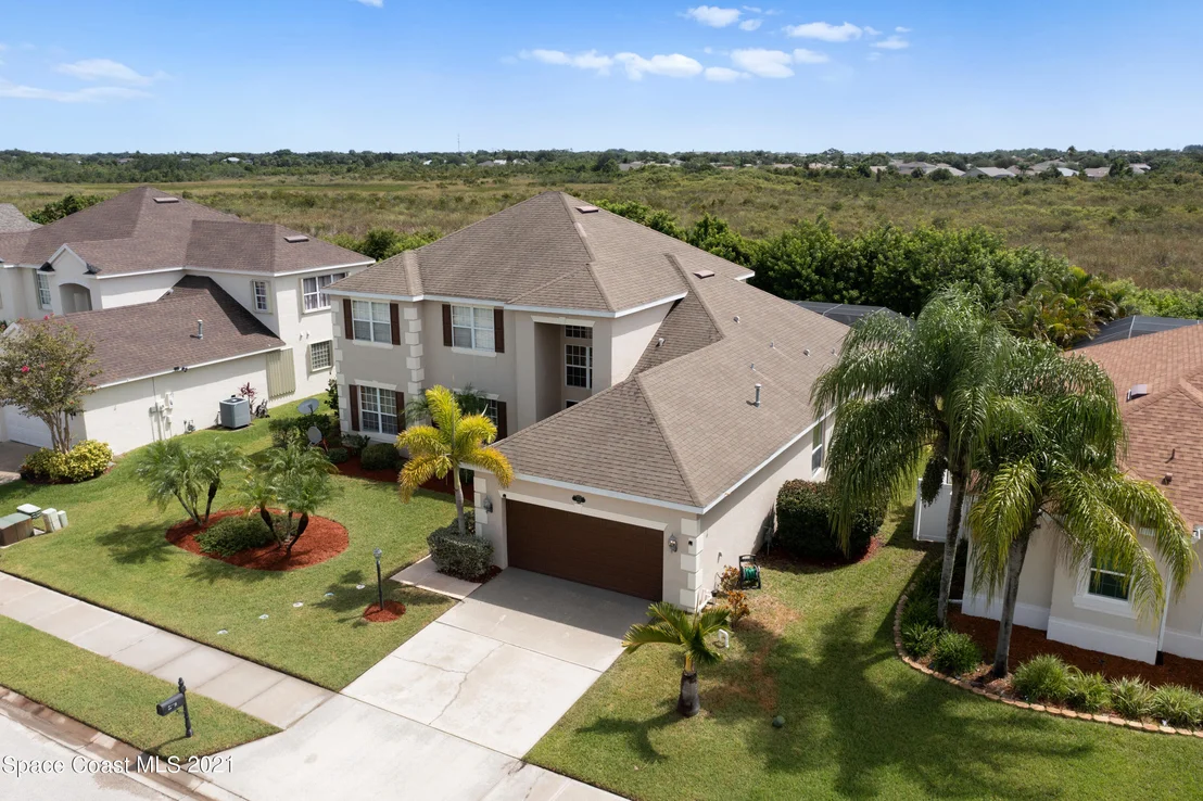 Photo of 3416 Peninsula Circle