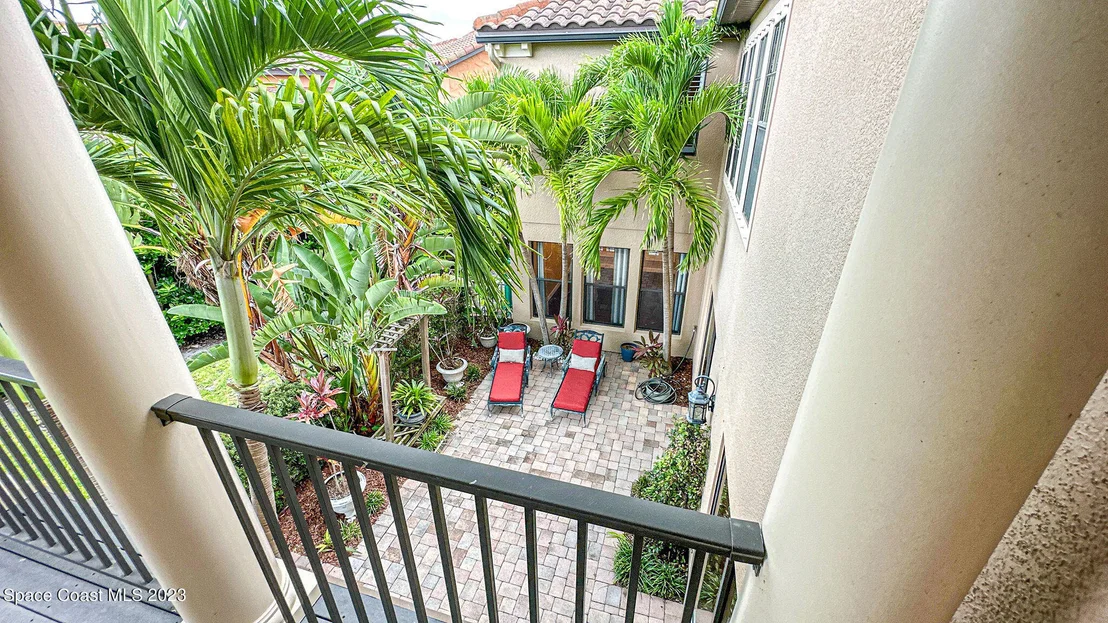 Photo of 609 Monterey Drive