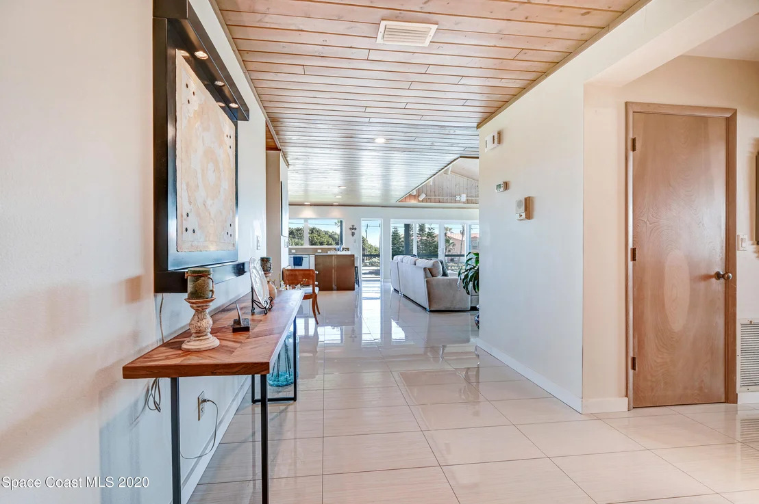 Photo of 110 Sea Crest Drive
