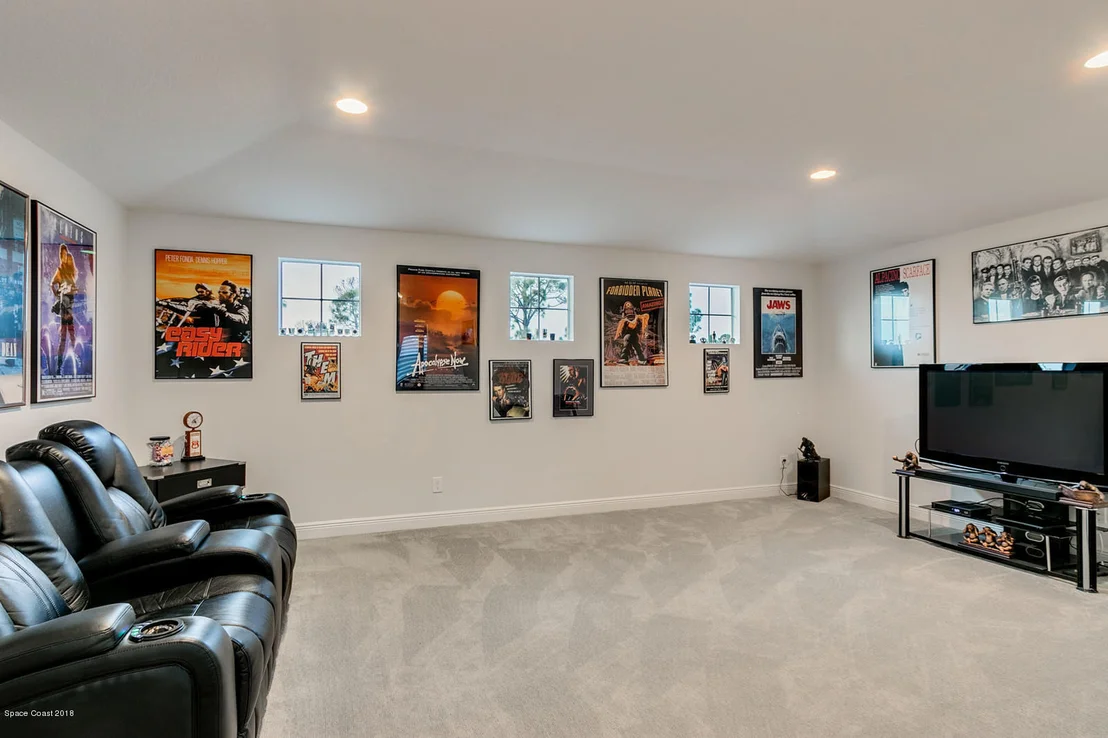 Photo of 2191 Windbrook Drive SE